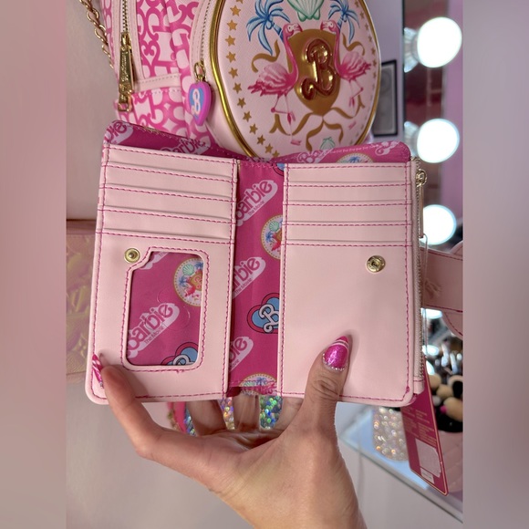 Barbie Movie Loungfly Wallet - Picture 4 of 8
